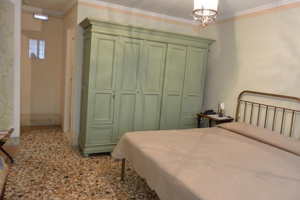 Pensione Seguso Venezia Esterno foto